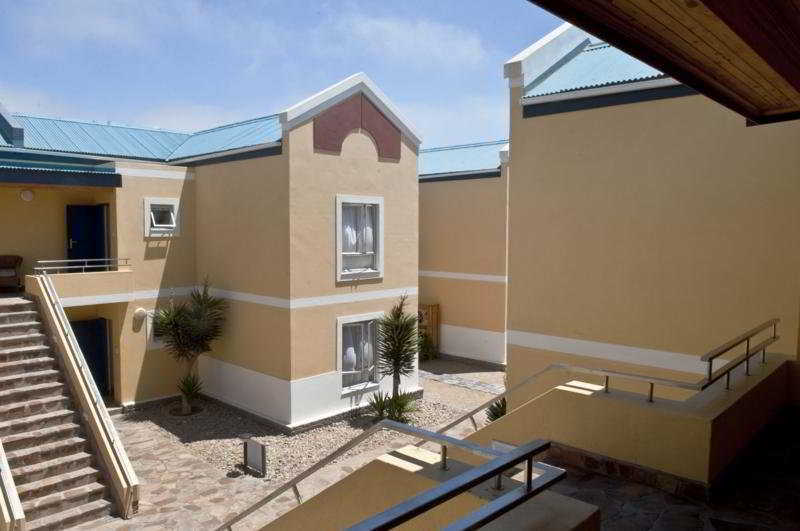 Protea Hotel By Marriott Walvis Bay Indongo Exterior photo