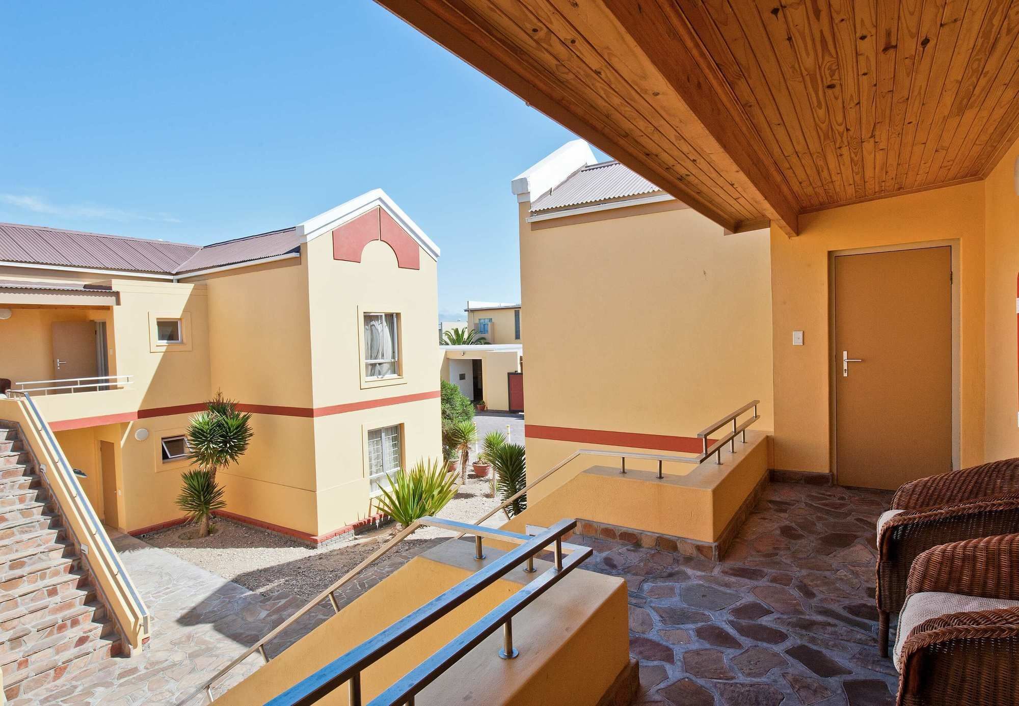 Protea Hotel By Marriott Walvis Bay Indongo Exterior photo